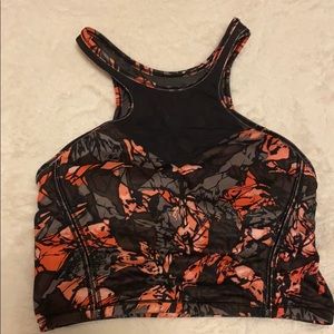 Lululemon sports bra